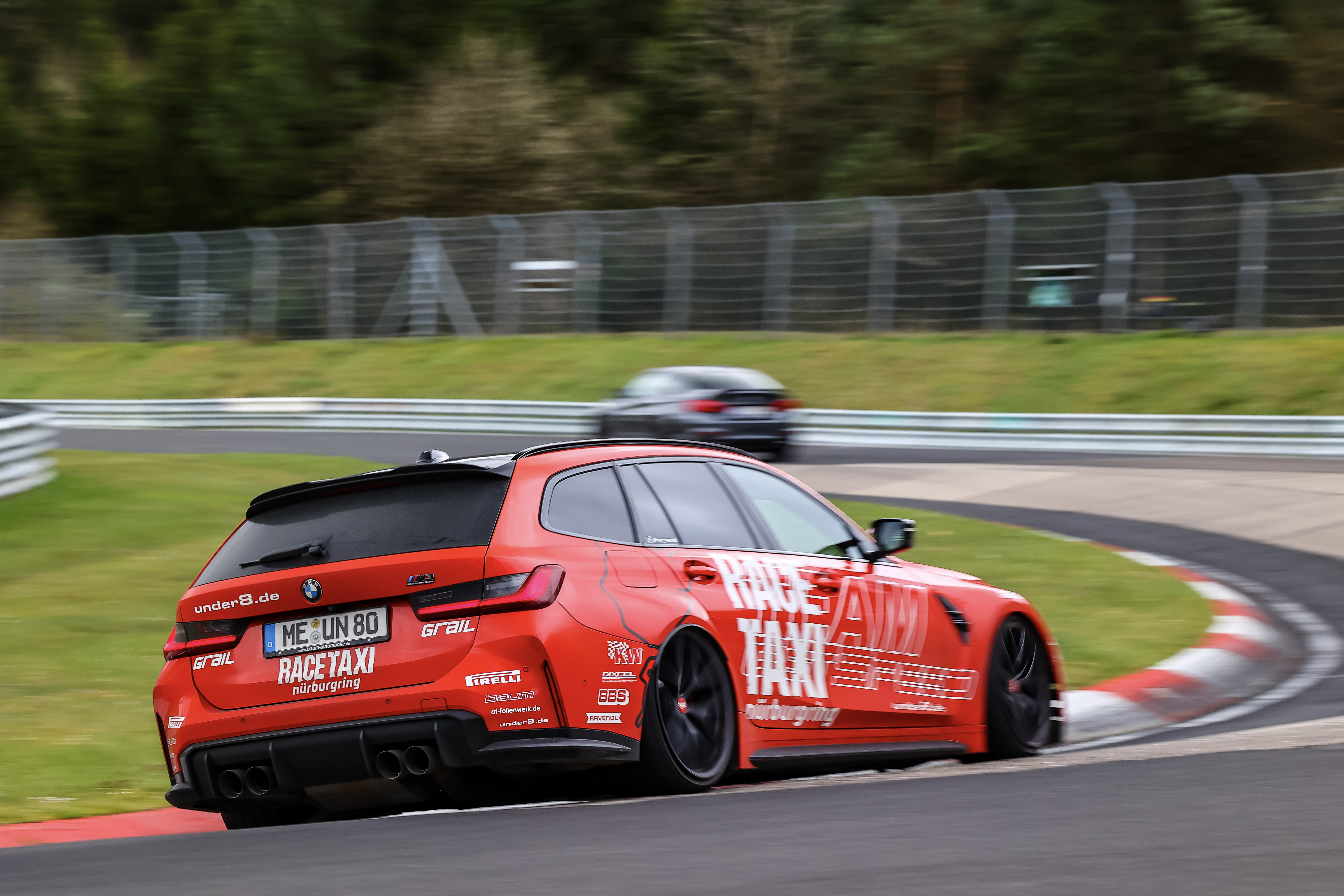 BMW G81 M3 Competition Touring von GetSpeed auf der Nordschleife